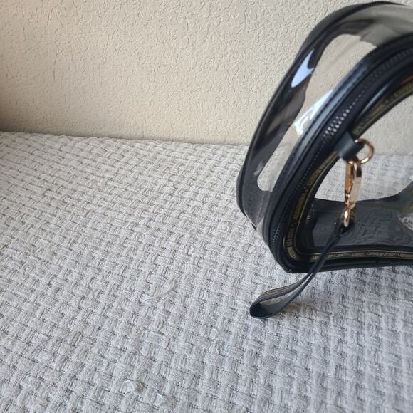 Harry Potter Transparent Pouch with Black and Gold Trim - Picture 2 of 11